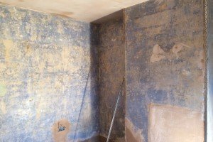 Skimming ceiling and walls